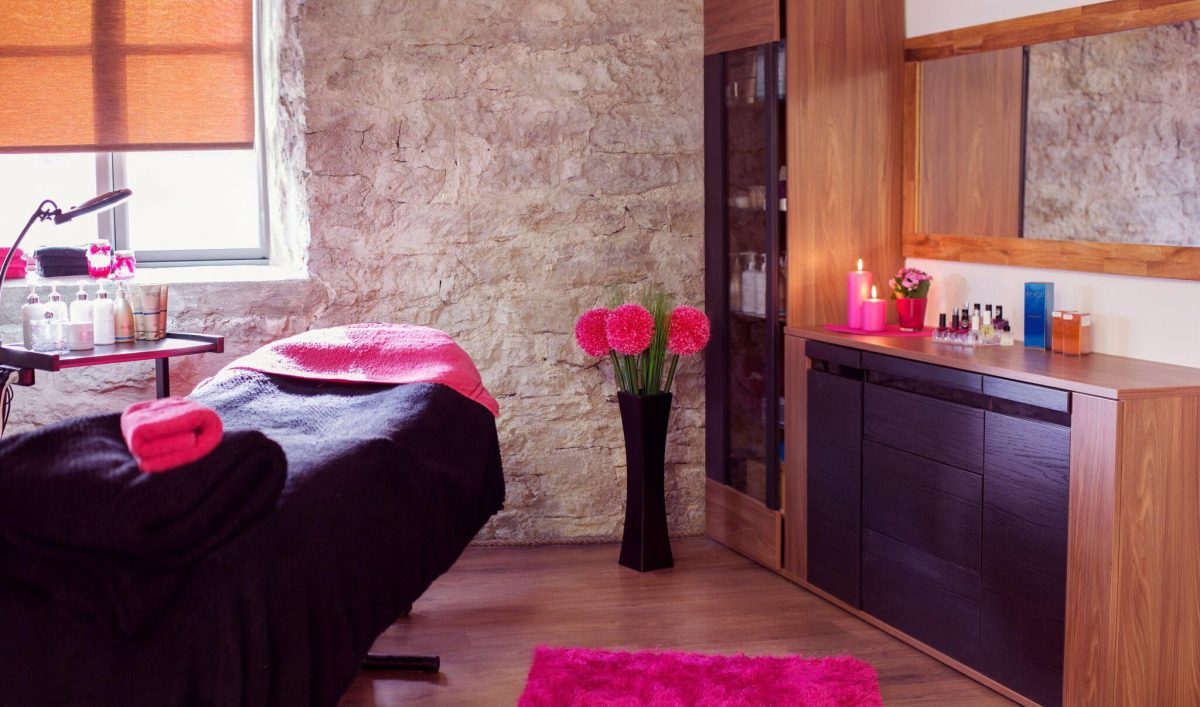 Gätlini BeautyStudio hubane ja rahulik salongiruum